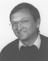 G. <b>Wolfgang Heinze</b> studierte Volkswirtschaft an der Universität <b>...</b> - 177a